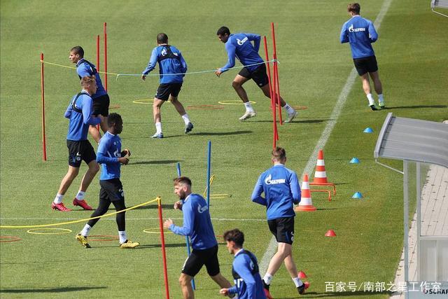 巴萨21世纪10大球星：梅西第1 埃托奥第10